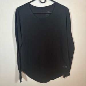 The North Face Women’s FlashDry Long Sleeve Black Tee – Size S